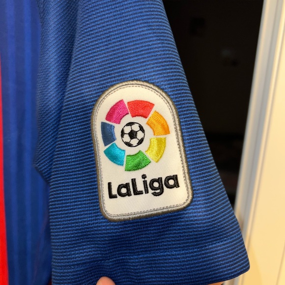 Barcelona authentic Mens football jersey - Picture 6 of 6